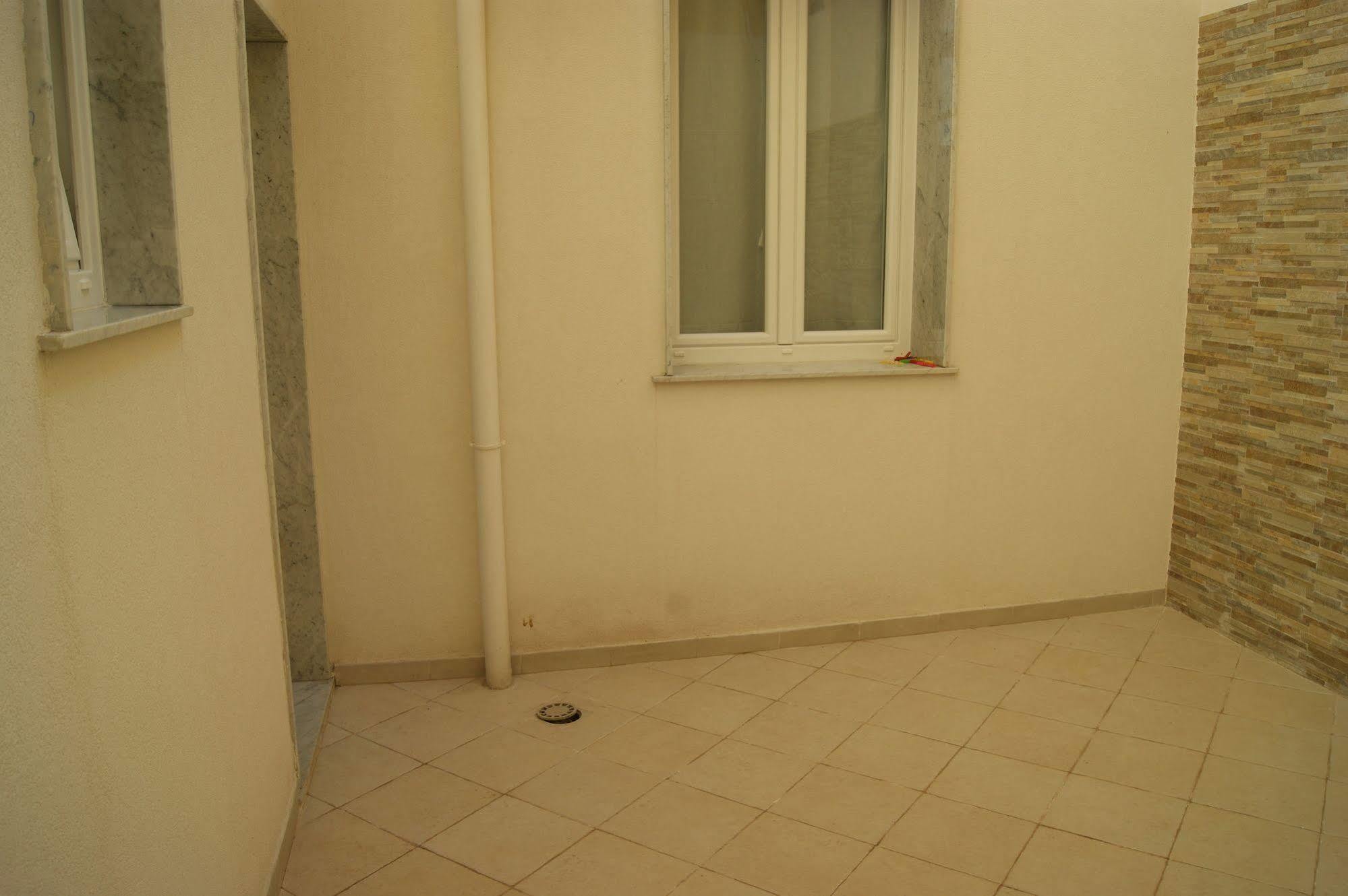 Guest House Golfo Xifonio Augusta Exterior photo